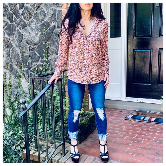 Snakeskin print button down blouse - Picture 8 of 8